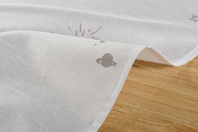 -20495- Weiß 2 Stück 175x145 Vorhang fluoreszierend leuchtend Mond Sterne Schlaufenband Kinder -20495-