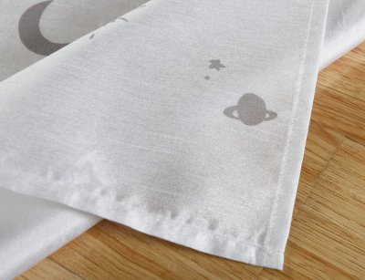 -20495- Weiß 2 Stück 175x145 Vorhang fluoreszierend leuchtend Mond Sterne Schlaufenband Kinder -20495-